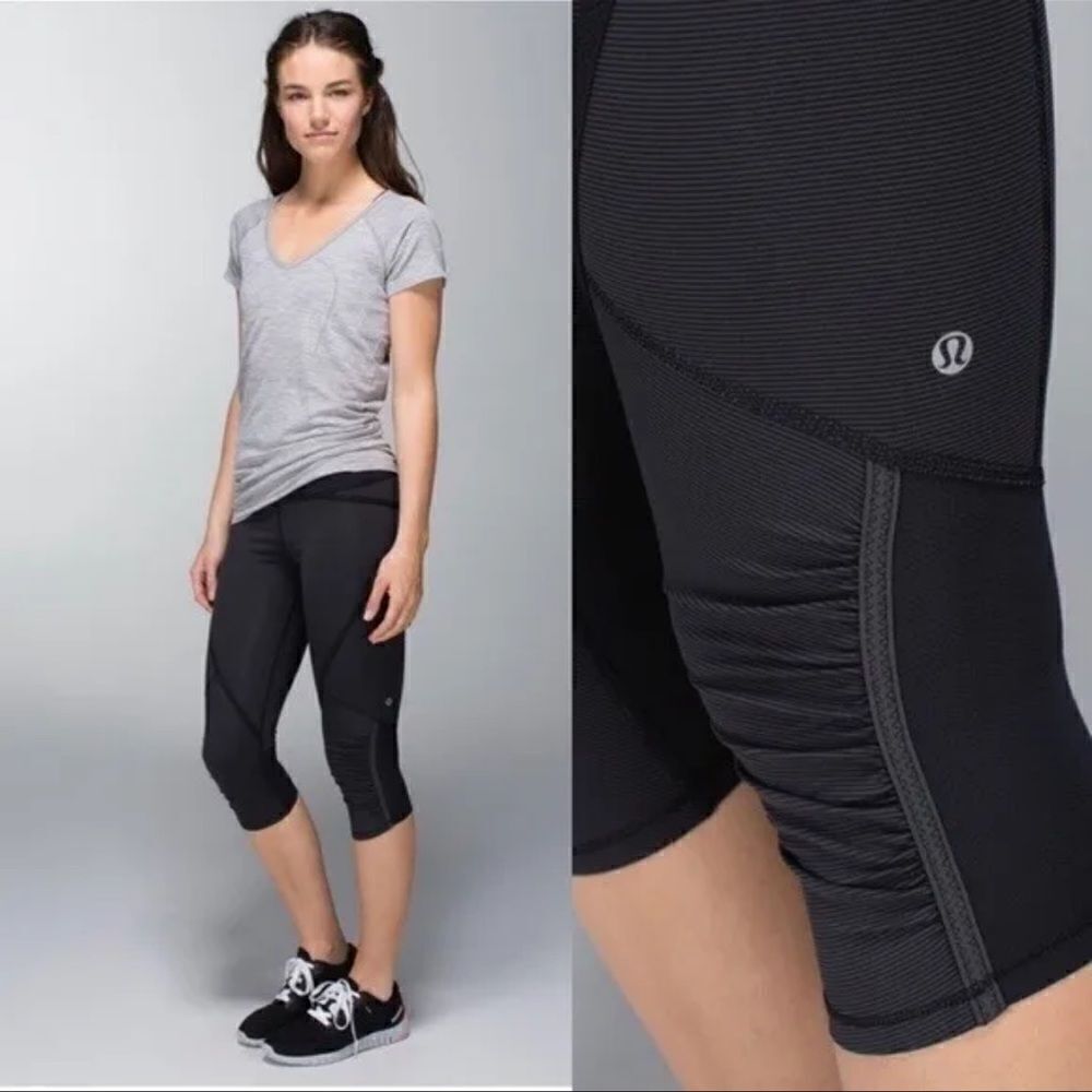 LULULEMON Athletica Run: Pace Crop Active Leggings Stripe Black Size 6